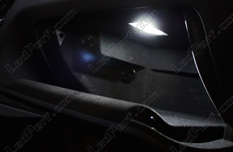 Glove box LED for Audi Q7
