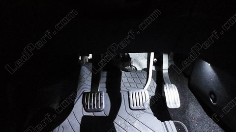 LEDs for footwell and floor Ford Mondeo MK4