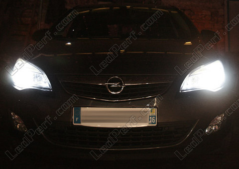 Main-beam headlights LED for Opel Astra J