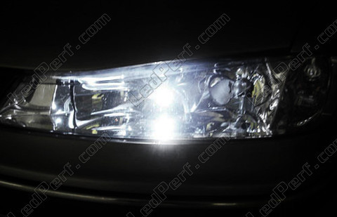 xenon white sidelight bulbs LED for Peugeot 406