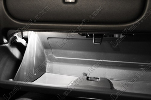 Glove box LED for Rover 25
