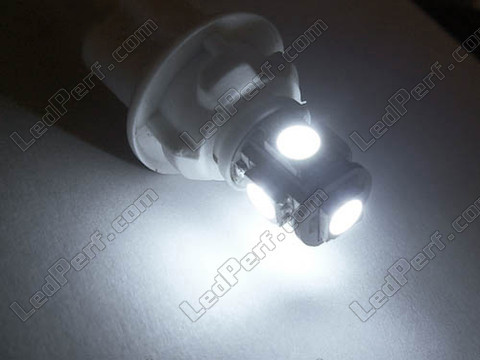 xenon white sidelight bulbs LED for Volkswagen Passat CC
