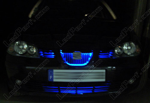 Radiator grille - blue LED strip - waterproof 60cm