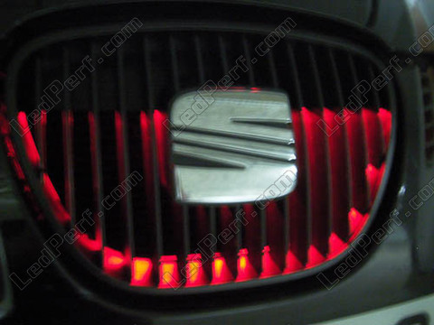 Radiator grille - red LED strip - waterproof 90cm