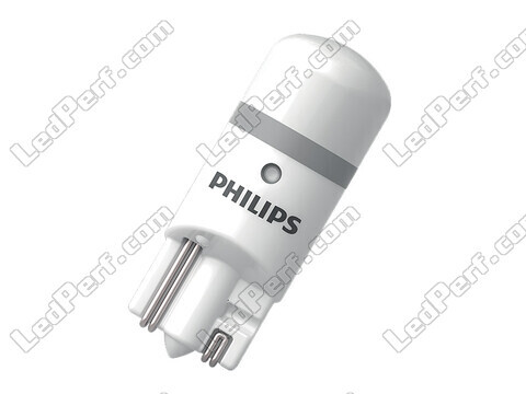 Close-up of a Philips W5W Ultinon PRO6000 LED bulb - 12V - 6000K - Approved