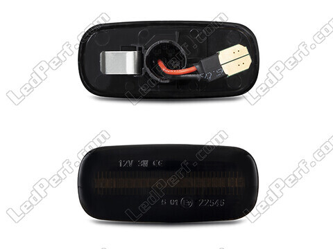 Connector of the smoked black dynamic LED side indicators for Audi A2