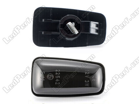 Connector of the smoked black dynamic LED side indicators for Citroen Berlingo