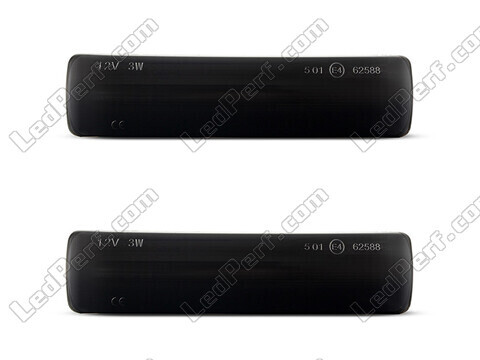 Front view of the dynamic LED side indicators for Land Rover Discovery III - Smoked Black Color