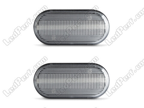Front view of the sequential LED turn signals for Nissan Qashqai I (2007 - 2010) - Transparent Color