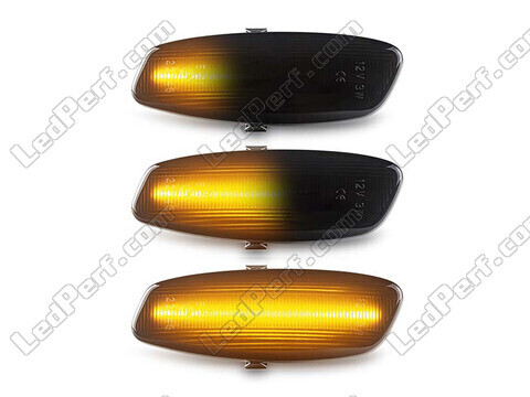 Lighting of the black dynamic LED side indicators for Peugeot 3008