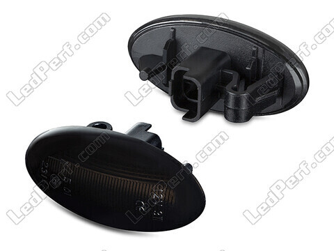 Side view of the dynamic LED side indicators for Peugeot 307 - Smoked Black Version